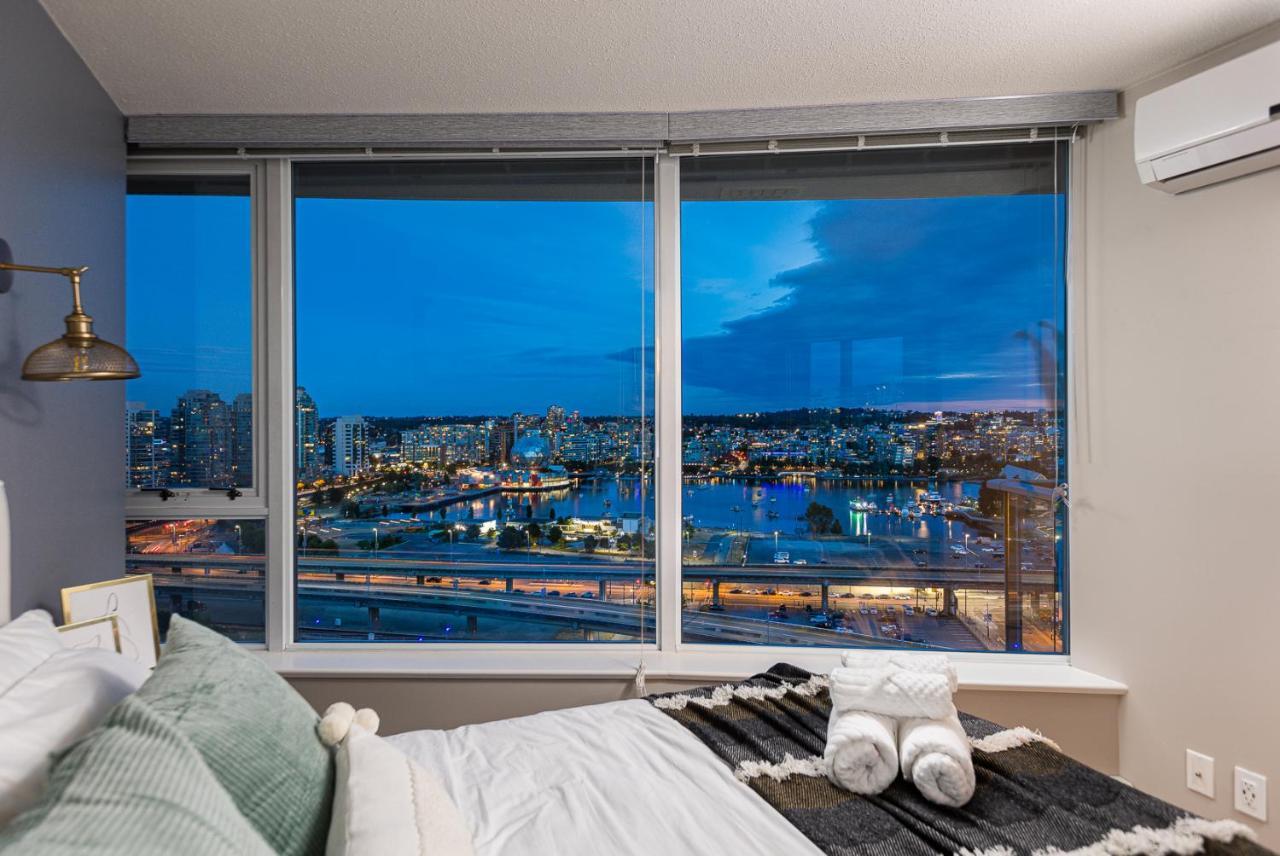 Condo In Downtown Vancouver - Near Rogers Arena Bagian luar foto
