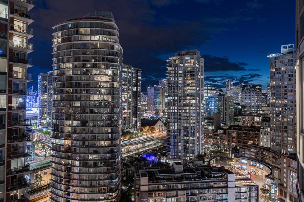 Condo In Downtown Vancouver - Near Rogers Arena Bagian luar foto